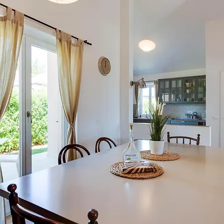 Villas Kolumbera * Kolumbera