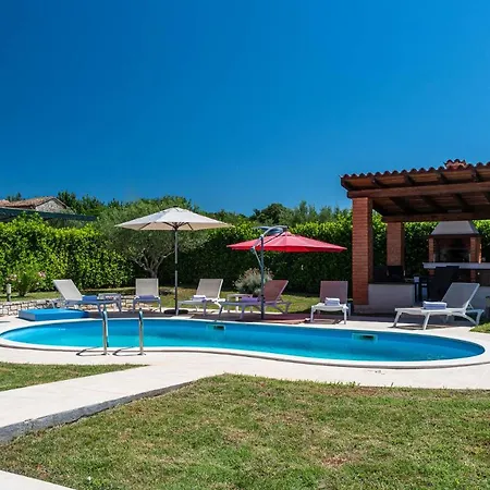 Apartment Villas Kolumbera With Private Pools
