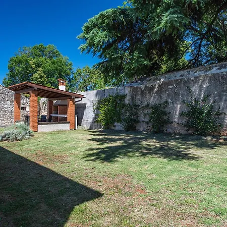 Villas Kolumbera With Private Pools Apartment